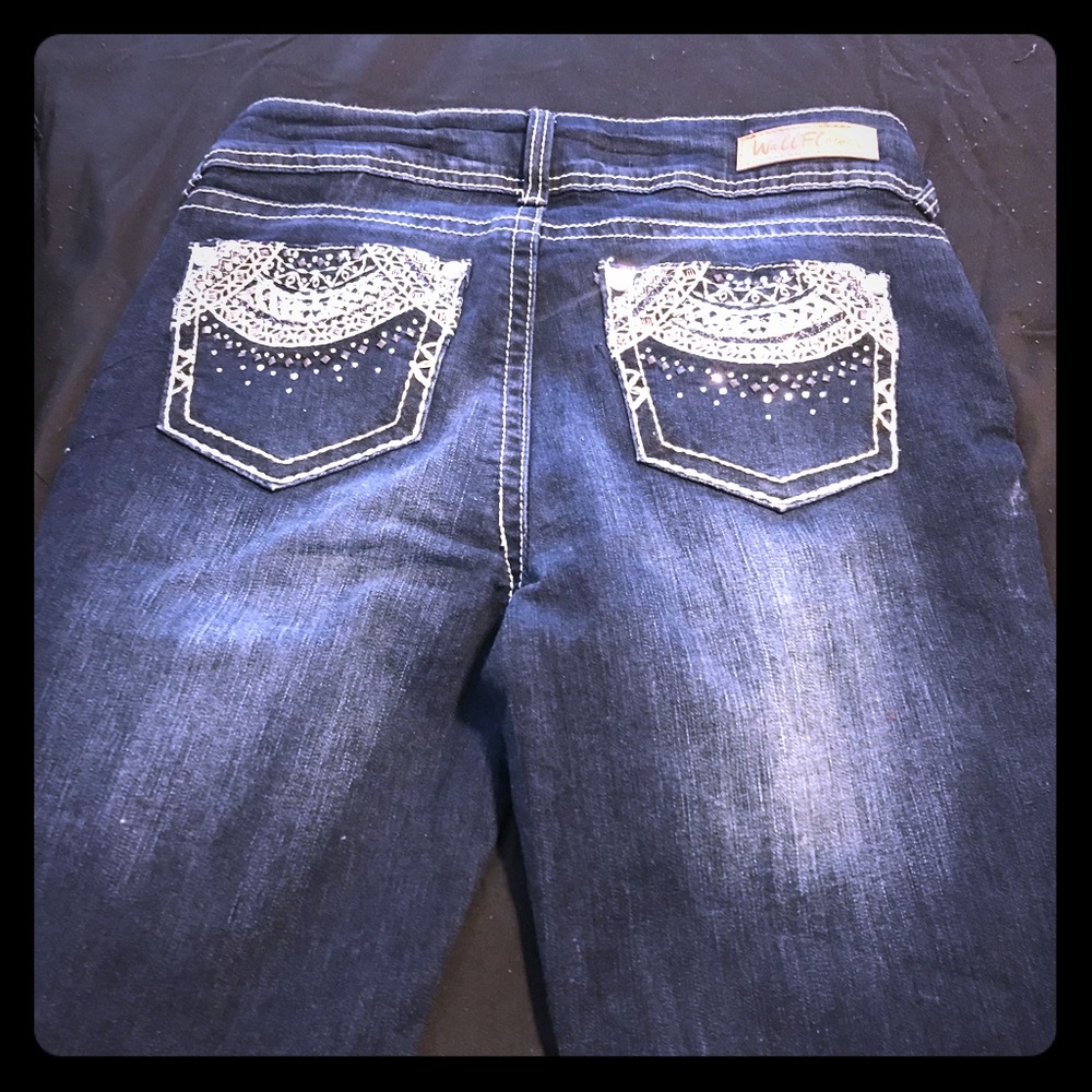 Cute Blue Jeans with rhinestones